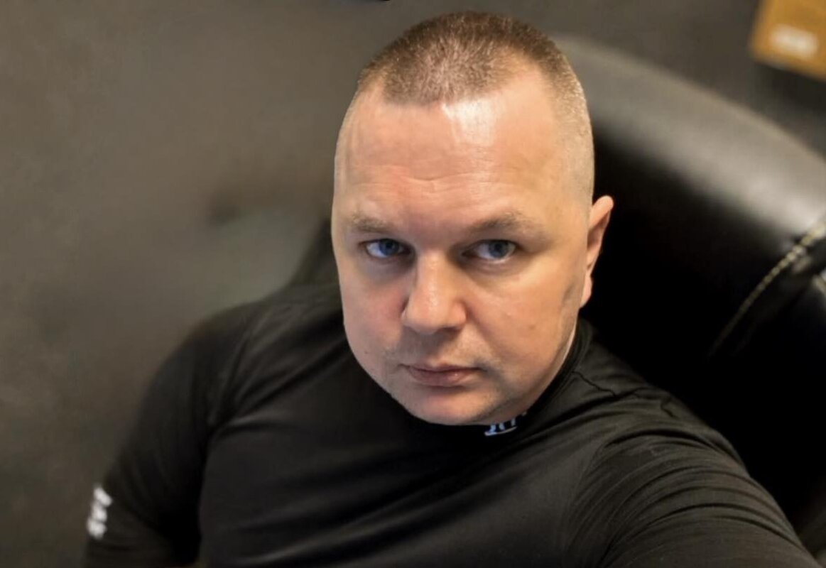 Neįgaliojo vežimėlis vilniečiui netrukdo kilti karjeros laiptais
